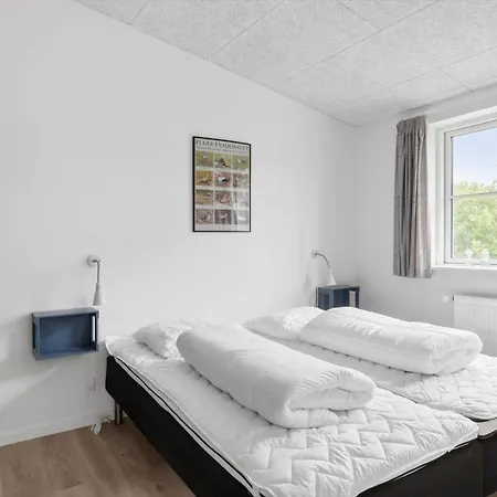 0402-romo-norre-frankel-1-c